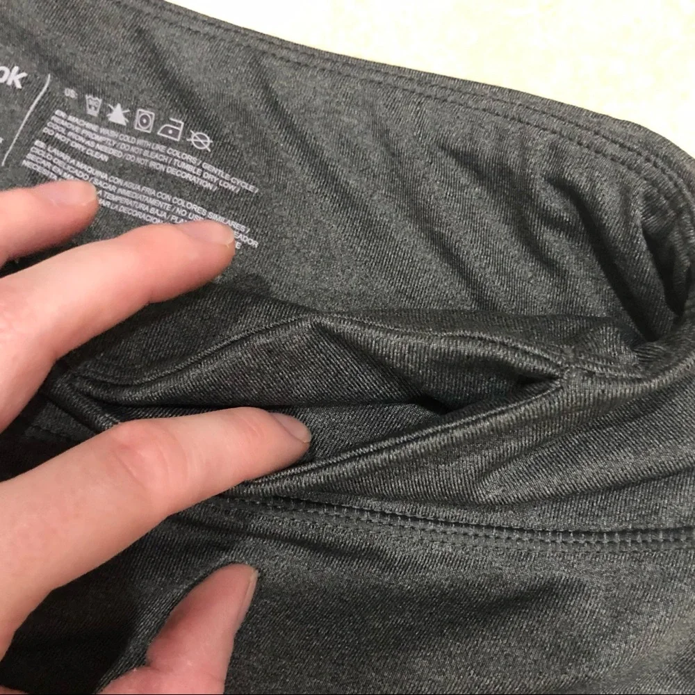 Reebok Leggings NWOT Athletic Capris XS